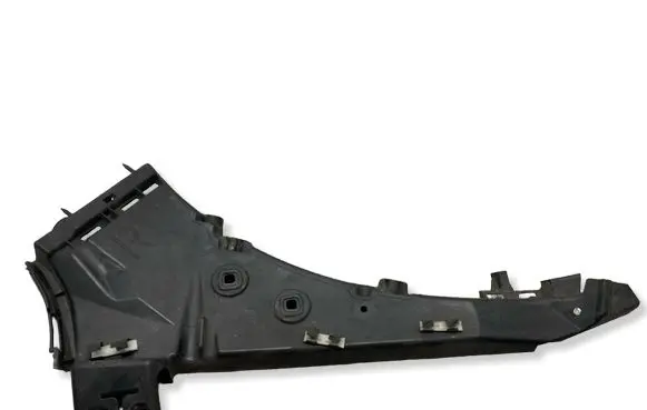 Audi Q7 4L Front bumper mounting bracket 4L0807284B