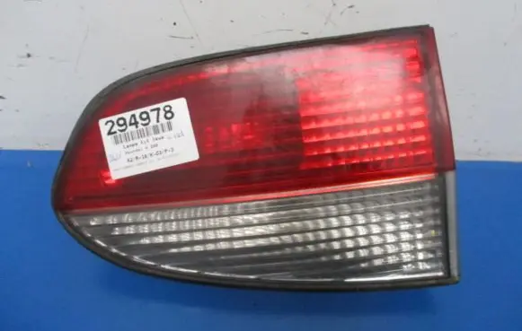 Hyundai H200 Rear/tail lights