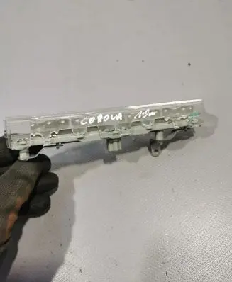 Toyota Corolla E140 E150 Third/center stoplight