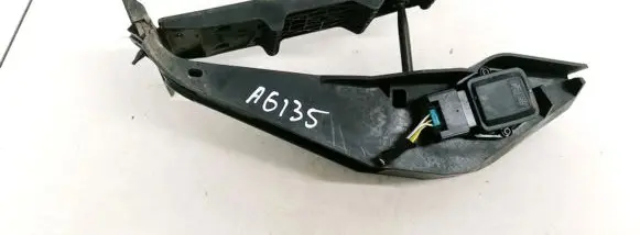 BMW X3 E83 Accelerator throttle pedal 35426766931 25916010