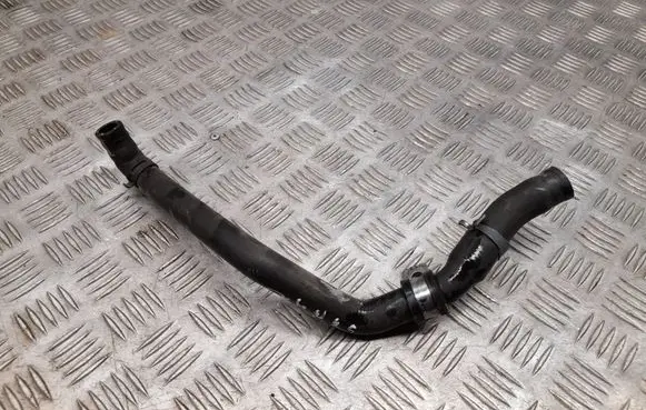 Audi A5 Engine coolant pipe/hose 8W0122448S