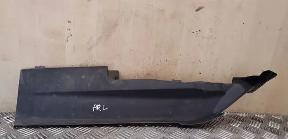 Audi A8 S8 D4 4H Other engine bay part 4H0819335