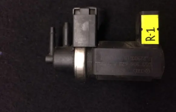Audi A6 S6 C6 4F Turbo solenoid valve 059906628A