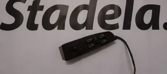 Mercedes-Benz C W203 Wing mirror switch 5210888