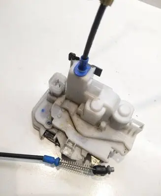 Citroen Nemo Front door lock 1365225080