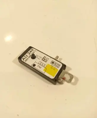 Audi A2 Aerial antenna amplifier 8z0035225c 11710600