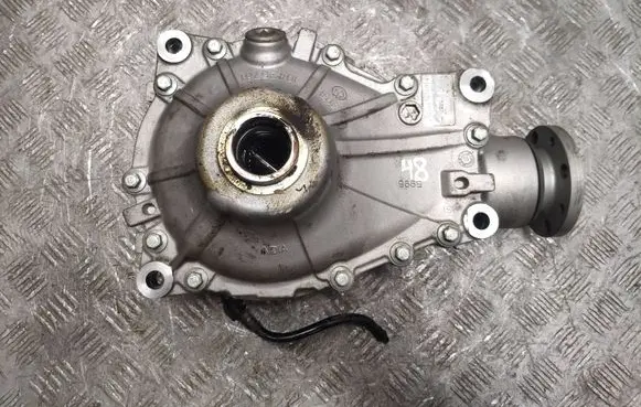 BMW X3 G01 Front differential 10425762