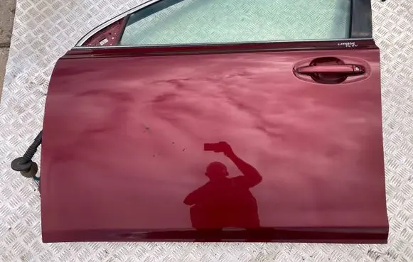 Subaru Legacy Front door