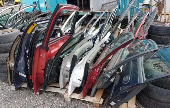 Mazda 323 Front door