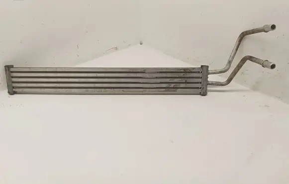 BMW 5 GT F07 Power steering radiator 7570100