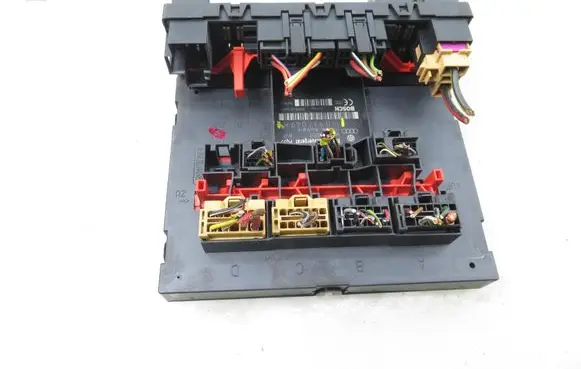 Volkswagen Golf V Central body control module 1K0937049K