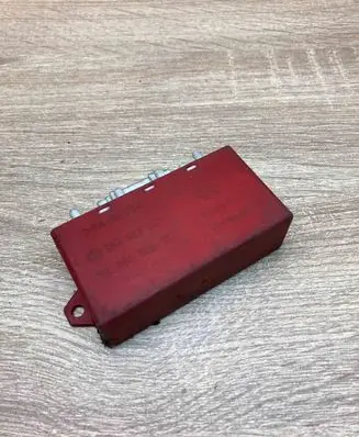 Volkswagen PASSAT B4 Other control units/modules 357907533 9XL00655910
