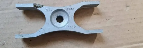Audi A6 S6 C8 4K Fuel Injector clamp holder 04L216A