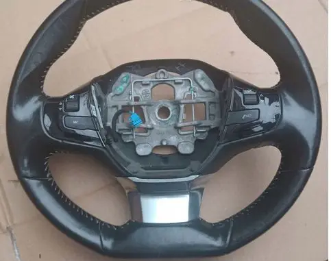Peugeot 308 Steering wheel