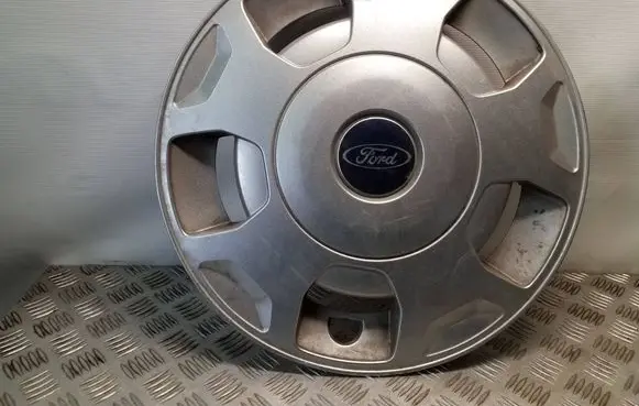 Ford Transit R16 wheel hub/cap/trim 6C111130CC