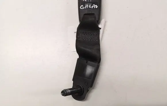 Opel Antara Middle seatbelt buckle (rear)