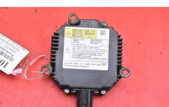 Honda CR-V Voltage converter/converter module 