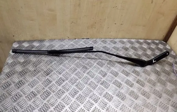 BMW X1 E84 Front wiper blade arm 61612990149 2990149