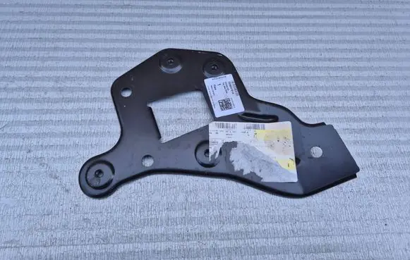Volkswagen Transporter - Caravelle T6 Bottom radiator support slam panel 7E0804181A
