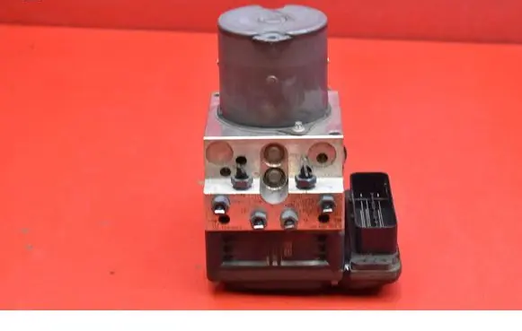 Audi A8 S8 D4 4H ABS Pump 4H0614517B