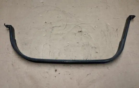 Honda CR-V Fuel tank mounting bracket 