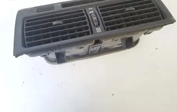 Lexus GS 300 350 430 450H Dash center air vent grill 5568830060 55688-30060