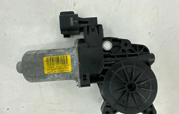 Land Rover Range Rover Evoque L538 Rear door window regulator motor 918957104