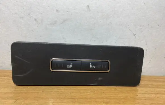 Jaguar F-Pace Other switches/knobs/shifts GX7314D694AB