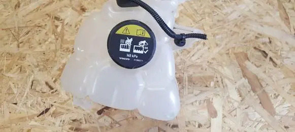 Volvo S90, V90 Coolant expansion tank/reservoir 31338291
