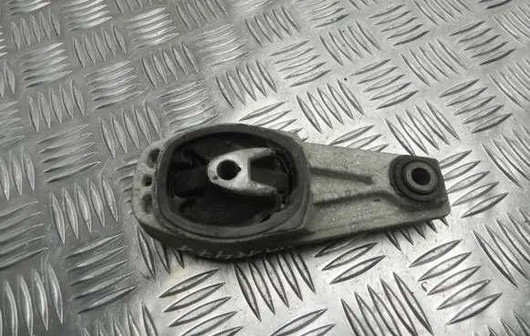 Peugeot 208 Engine mount bracket 9673005780 VD11471