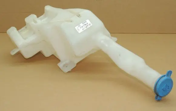 Suzuki SX4 Windshield washer fluid reservoir/tank 3845079J11