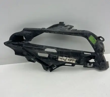 Volvo XC60 Fog light bracket 32234955