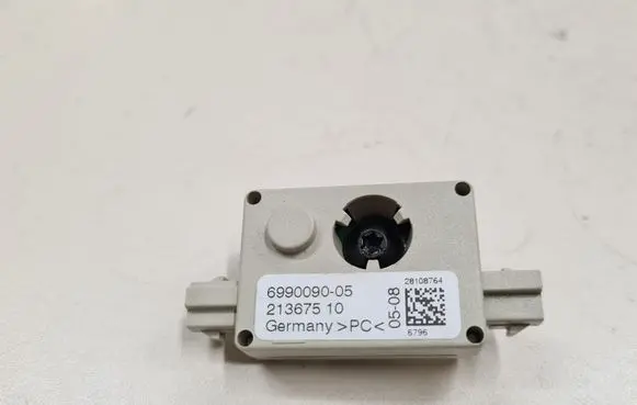 BMW 3 E92 E93 Aerial antenna filter 699009005 21367510