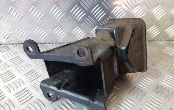 Ford Transit Engine mounting bracket