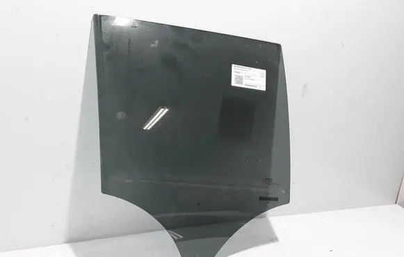 Volvo XC40 Rear door window glass 31442380