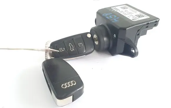 Audi A6 S6 C6 4F Ignition lock 4F0909135D 4F0910132D