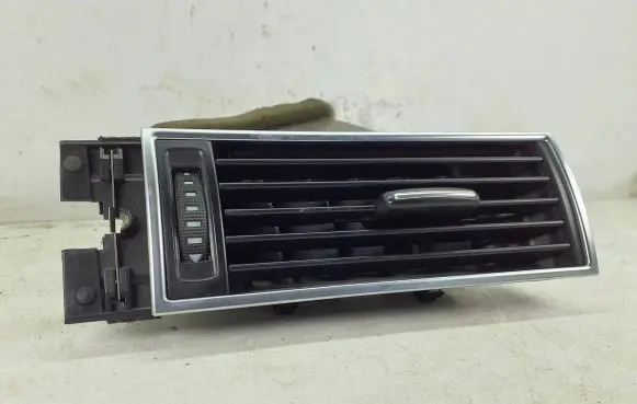 Audi A6 S6 C6 4F Dash center air vent grill 4F1820902D