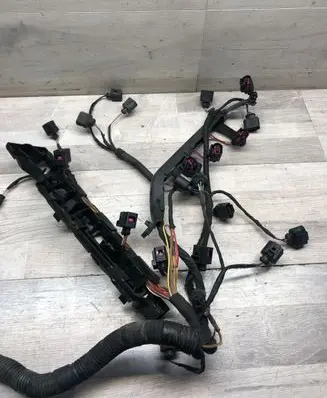 Engine installation wiring loom