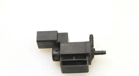 Audi A6 S6 C6 4F Turbo solenoid valve 037906283C