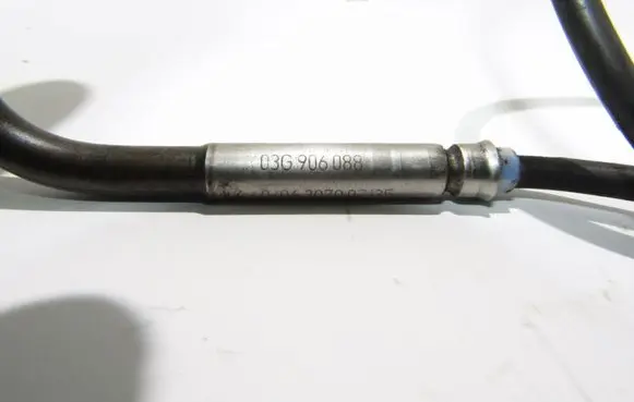 Volkswagen Caddy Lambda probe sensor 03G906088