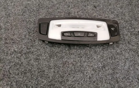 BMW 4 F32 F33 Front seat light 9312494 9312496