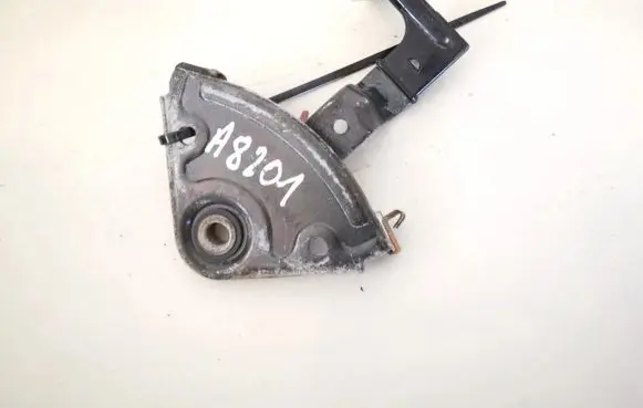 Audi 80 90 S2 B4 Fuel tank opening switch 