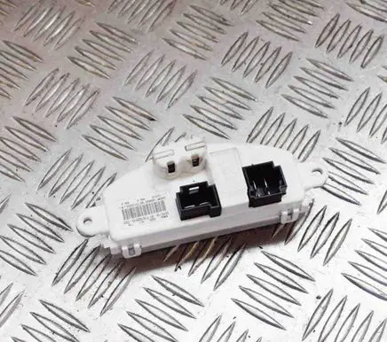 BMW 1 F20 F21 Heater blower motor/fan resistor 9276112