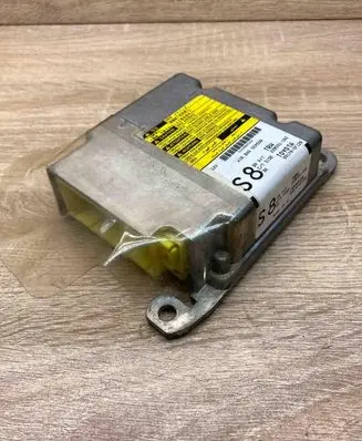 Toyota Avensis Verso Airbag control unit/module 891700F120 220591102