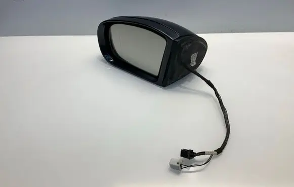 Mercedes-Benz E W211 Front door electric wing mirror