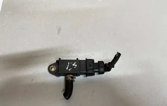 Opel Astra J Crankshaft position sensor 55566186
