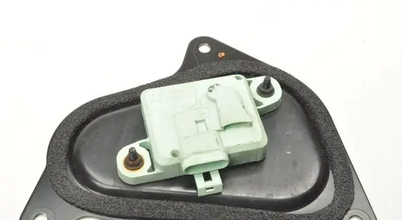 Aston Martin Vantage III Airbag deployment crash/impact sensor 30669107