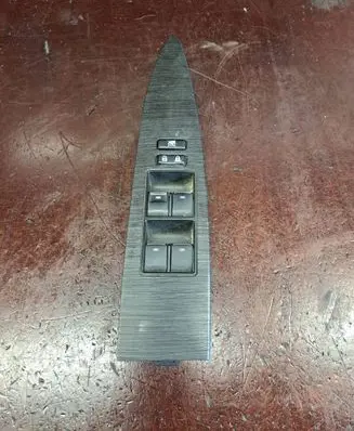 Toyota Avensis T270 Electric window control switch 8404005020 240309095819 30170094