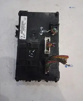 Renault Clio II Comfort/convenience module P8200234045