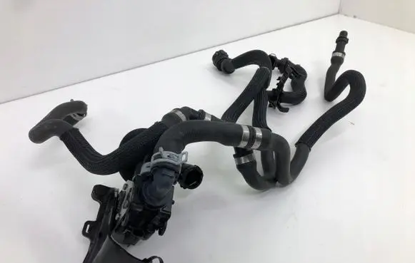 BMW 2 Active Tourer U06 Coolant heater control valve 